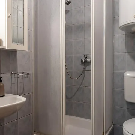 Апартаменты With Parking Space - 21523 *