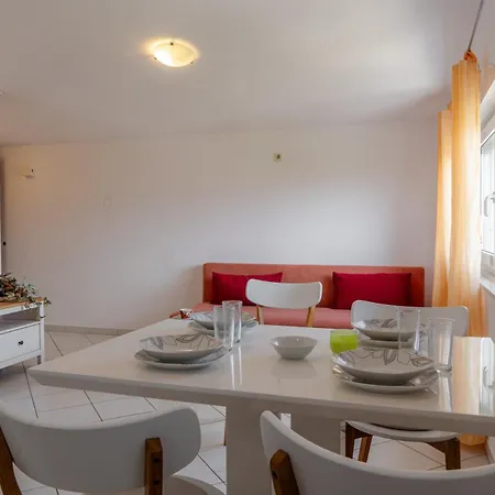 Apartment With A Parking Space - 21523 Vir