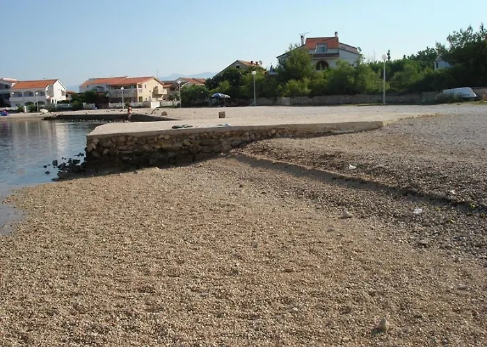 Appartement With Parking Space - 21523 *